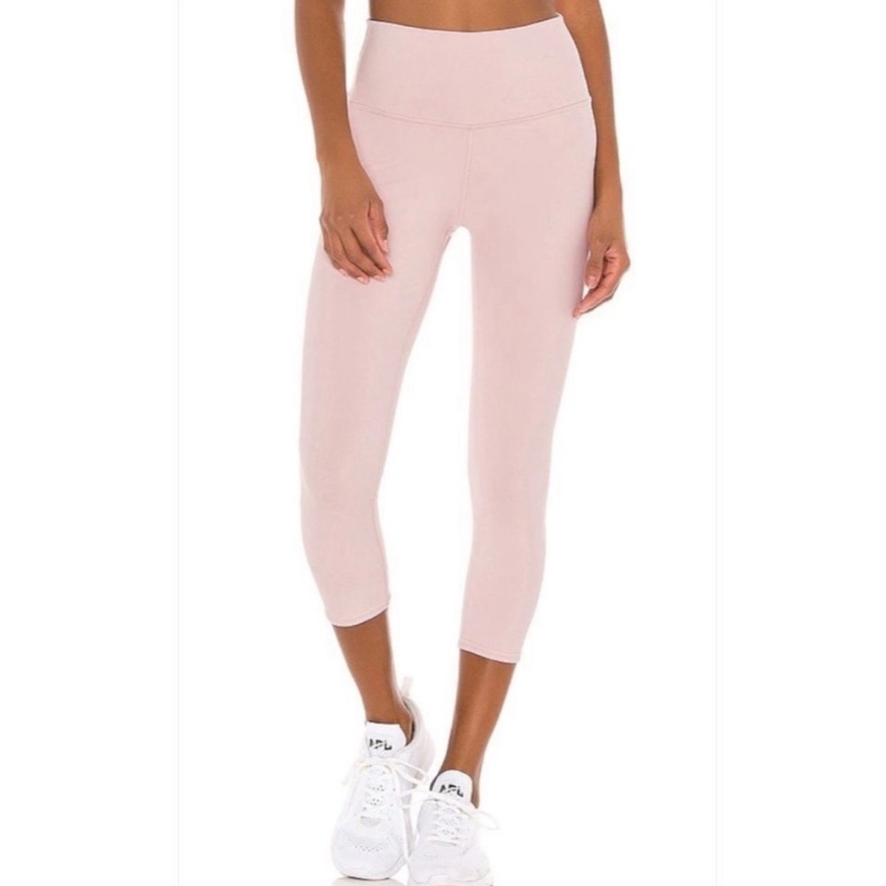 Alo Yoga High Waist Capri Leggings